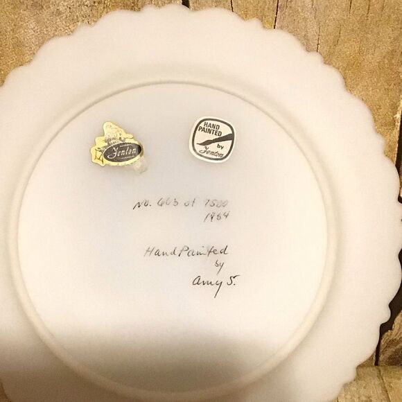 Vintage Fenton 1984 Christmas Fantasy Plate Numbered - Picture 3 of 7